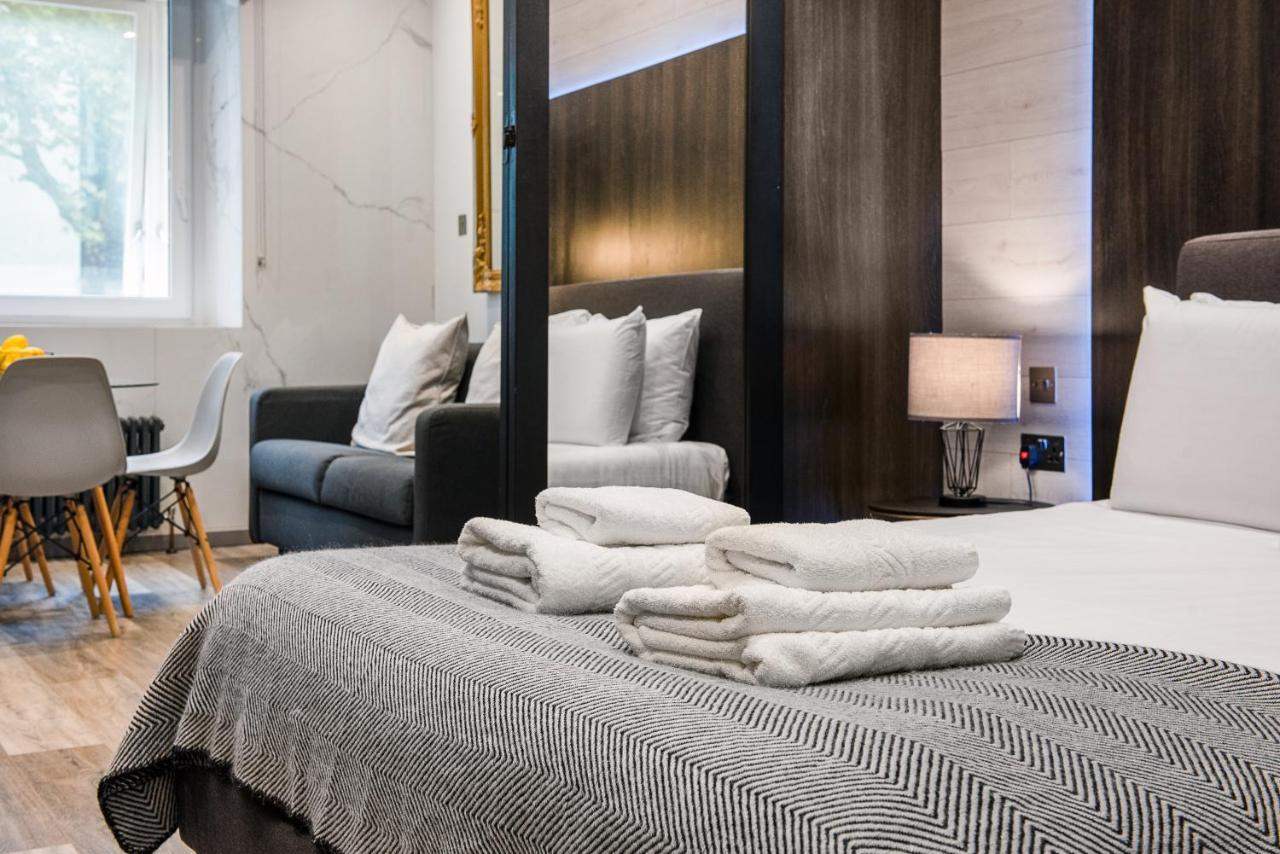 Circlelet Luxury Private Suite 3 London Bagian luar foto